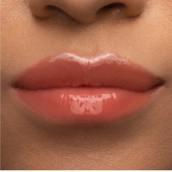 NEW FULLSIZE TOO FACED LIP INJECTION PLUMPING LIP GLOSS IN SHADE SECURE THE BAG - Picture 5 of 12